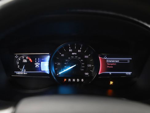 Used 2019 Ford Explorer XLT w/ XLT Sport Appearance Package image 26