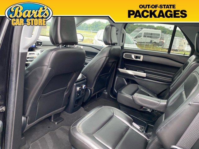 Used 2021 Ford Explorer XLT w/ Equipment Group 202A AWD/4WD image 22