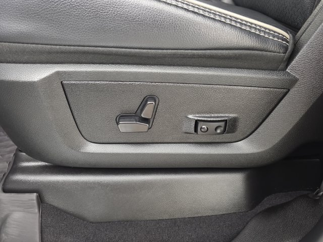 Used 2024 RAM 2500 Laramie w/ Protection Group AWD/4WD image 27