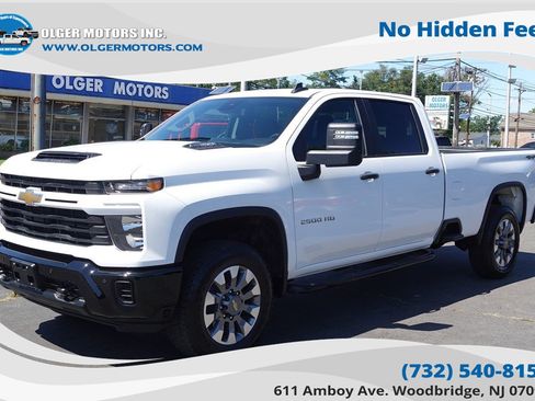 Used 2025 Chevrolet Silverado 2500 Custom w/ Custom Value Package AWD/4WD image 1