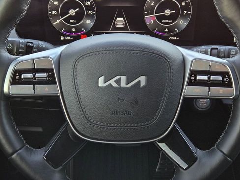 Used 2025 Kia Telluride SX Prestige X-Line image 17