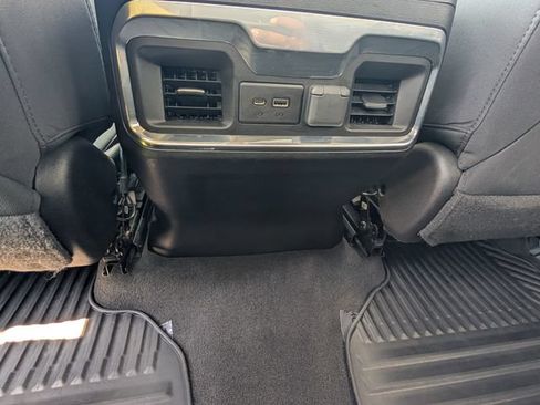 Used 2020 GMC Sierra 1500 Elevation AWD/4WD image 23