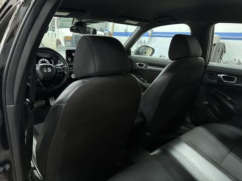 Used 2023 Honda Civic Sport image 25