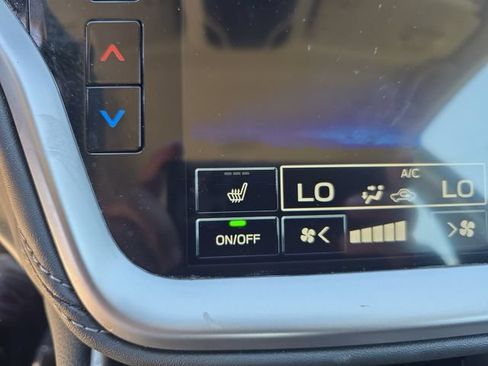 Used 2024 Subaru Legacy Premium AWD/4WD image 18
