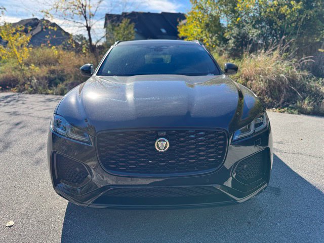 New 2026 Jaguar F-PACE R-Dynamic S AWD/4WD image 3