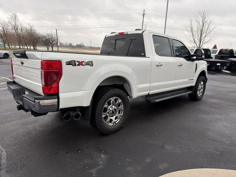Used 2022 Ford F250 Lariat w/ Chrome Package image 6