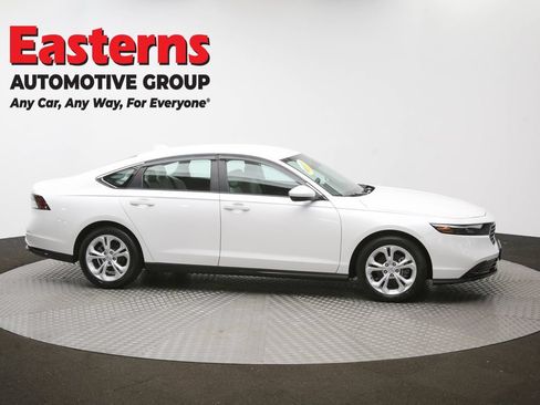 Used 2025 Honda Accord LX image 44