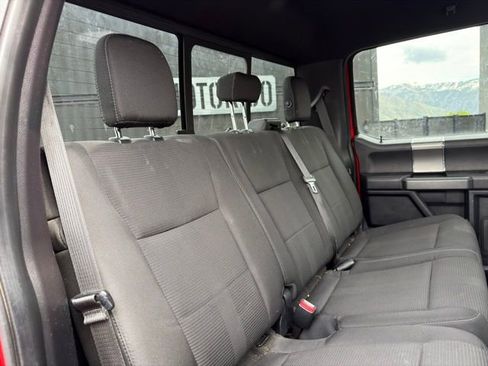 Used 2016 Ford F150 XLT w/ Equipment Group 302A Luxury AWD/4WD image 12