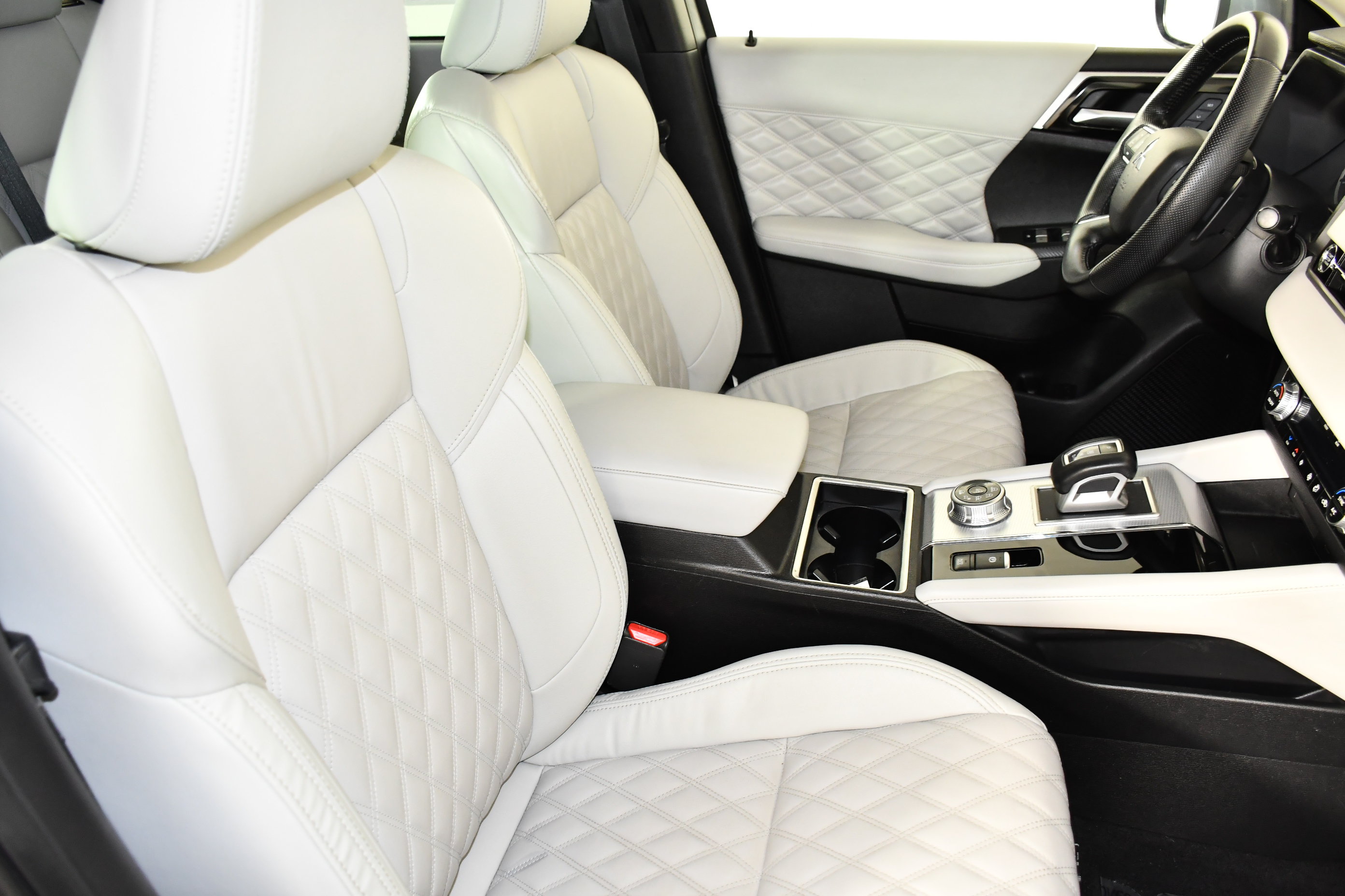 Used 2022 Mitsubishi Outlander SEL AWD/4WD image 40