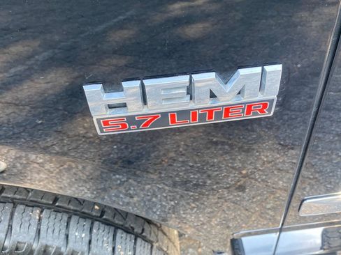 Used 2013 RAM 1500 Limited AWD/4WD image 11