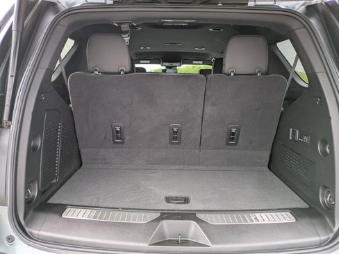 Certified 2025 Chevrolet Tahoe Z71 w/ Comfort Package image 24