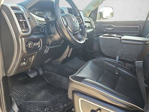 Used 2021 RAM 1500 Laramie image 9