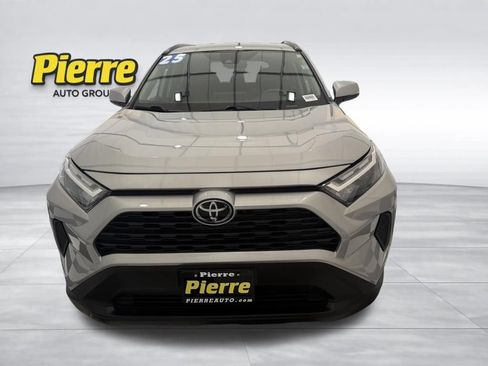 Used 2025 Toyota RAV4 XLE FWD image 7