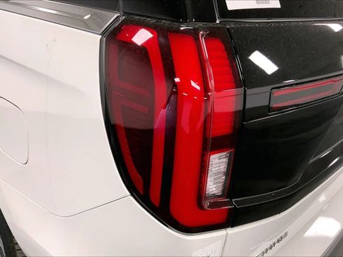 New 2025 Ford Expedition Max Platinum w/ Driver's Package image 14