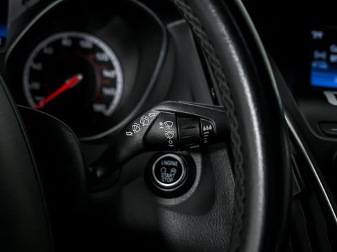 Used 2018 Ford Focus ST image 28