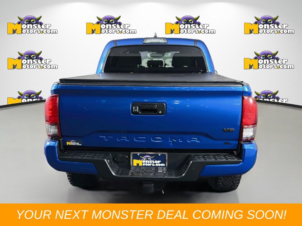 Used 2018 Toyota Tacoma TRD Sport AWD/4WD image 6