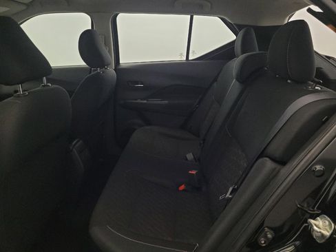 Used 2021 Nissan Kicks SV FWD image 18