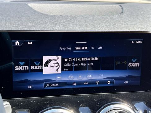 Used 2025 Mercedes-Benz GLA 250 4MATIC image 23