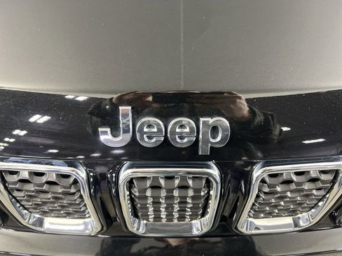 Used 2023 Jeep Compass Limited AWD/4WD image 29