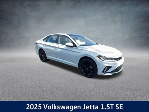 New 2025 Volkswagen Jetta SE image 2