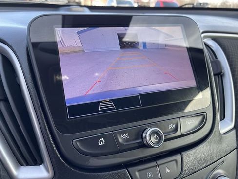 Used 2023 Chevrolet Malibu LT image 21