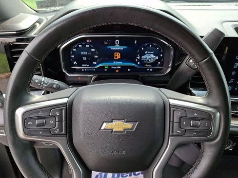 Certified 2024 Chevrolet Silverado 1500 LT AWD/4WD image 19