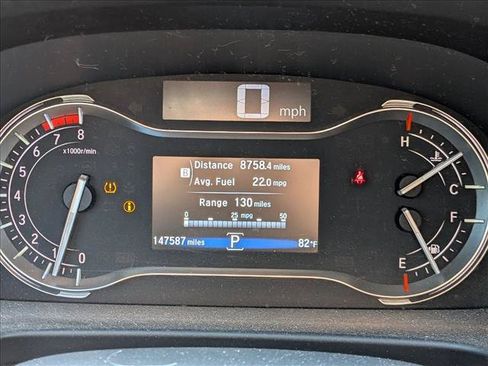Used 2017 Honda Pilot Elite image 12