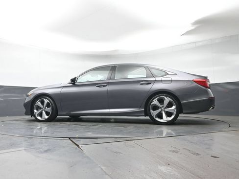 Used 2019 Honda Accord Touring image 30