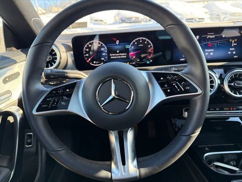 Used 2025 Mercedes-Benz CLA 250 4MATIC image 14