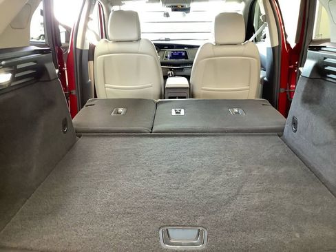 Used 2021 Cadillac XT4 Luxury image 28