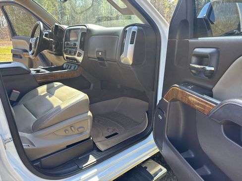 Used 2018 GMC Sierra 1500 SLT w/ SLT Premium Package image 15