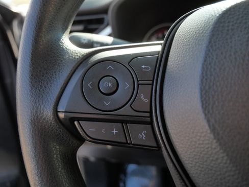 Certified 2025 Toyota RAV4 XLE AWD/4WD image 28