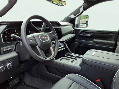 New 2026 GMC Sierra 2500 AT4X AWD/4WD image 5