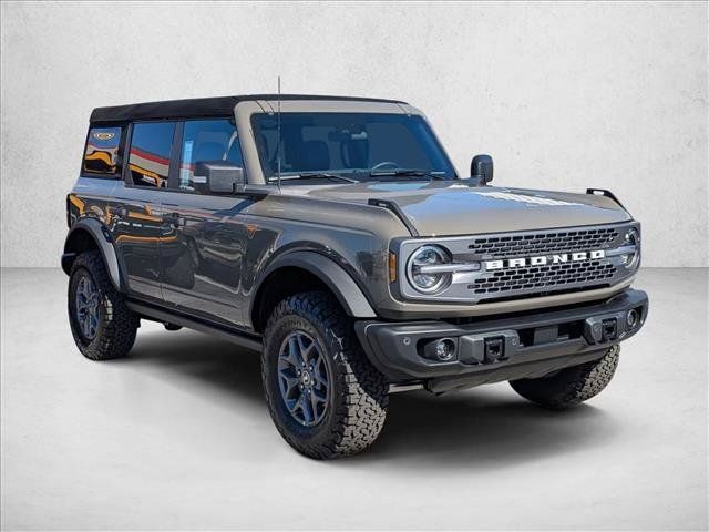 New 2025 Ford Bronco Badlands AWD/4WD image 6