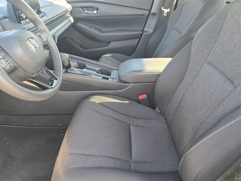 Used 2024 Honda Accord LX image 10