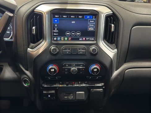 Used 2019 Chevrolet Silverado 1500 LT w/ All-Star Edition AWD/4WD image 27