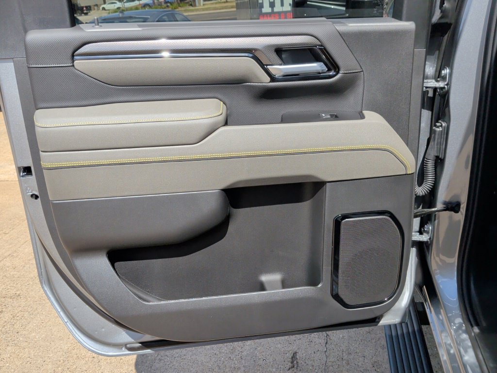 New 2026 Chevrolet Silverado 2500 ZR2 AWD/4WD image 36