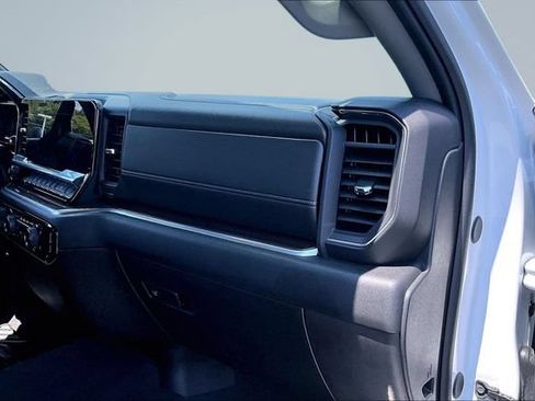Used 2025 Chevrolet Silverado 2500 LT w/ Convenience Package AWD/4WD image 26