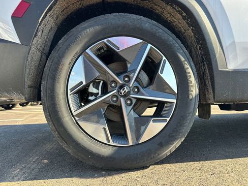 New 2025 Hyundai Tucson SEL image 17