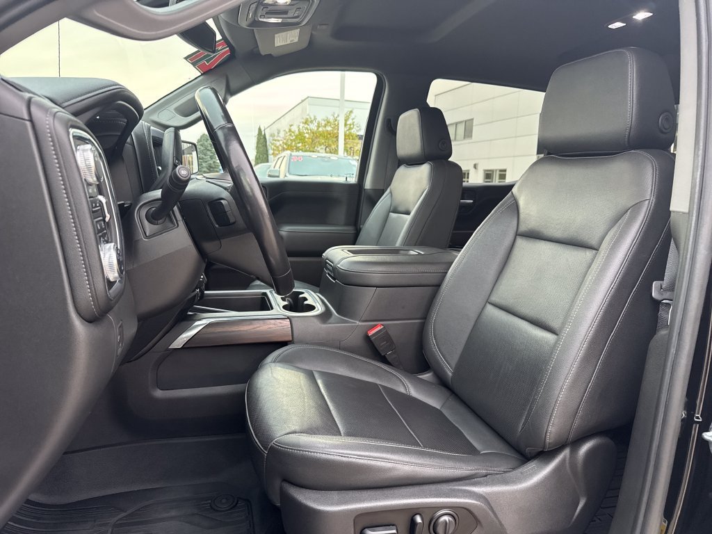 Used 2021 GMC Sierra 1500 SLT w/ SLT Premium Plus Package AWD/4WD image 15