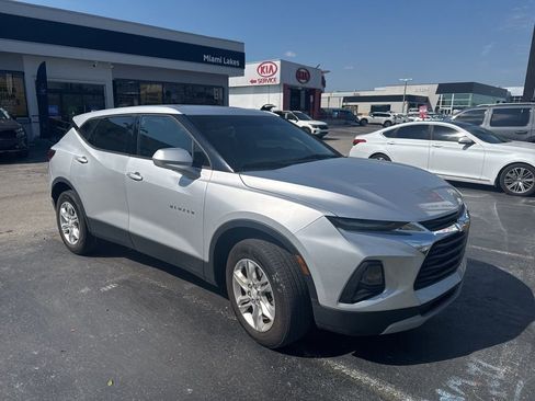Used 2019 Chevrolet Blazer L image 3