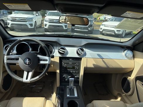 Used 2006 Ford Mustang GT image 13