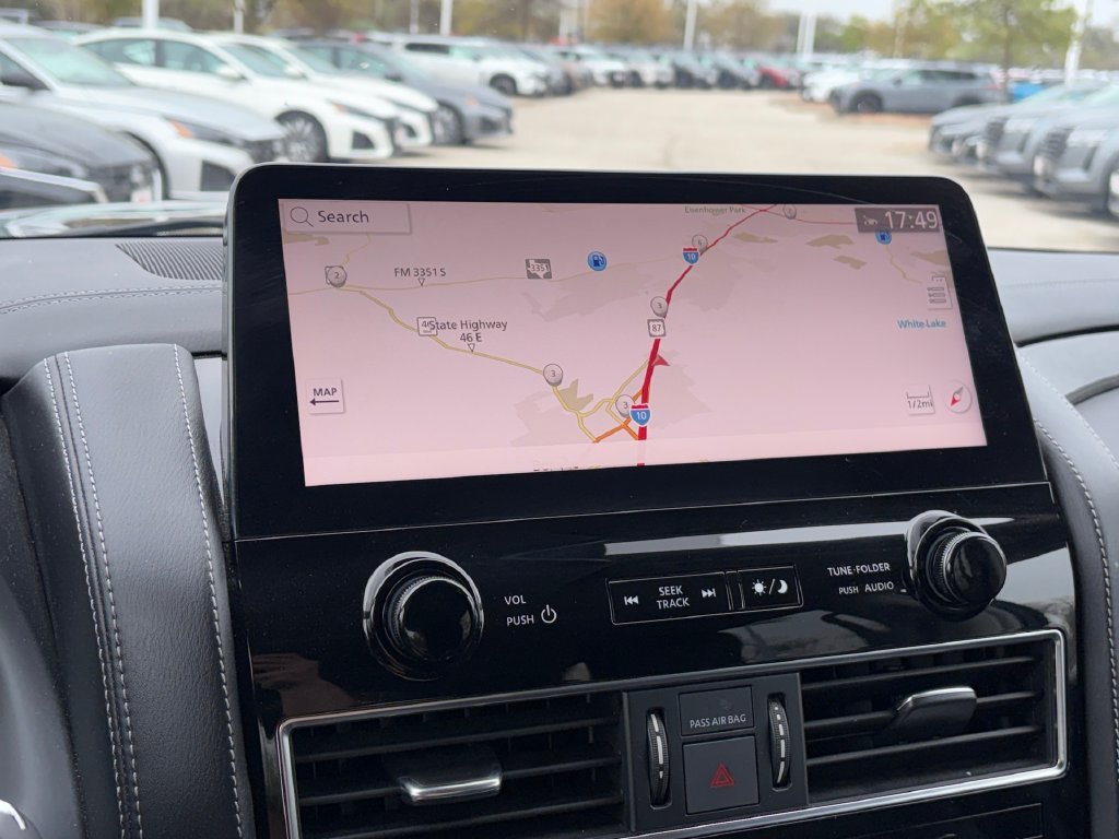 Used 2024 INFINITI QX80 Luxe AWD/4WD image 17