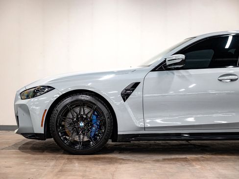 Used 2022 BMW M3 image 19