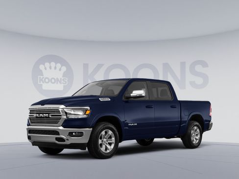 Used 2023 RAM 1500 Laramie AWD/4WD image 1