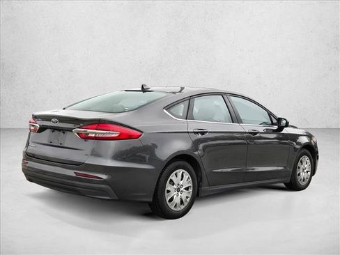 Used 2020 Ford Fusion S image 5