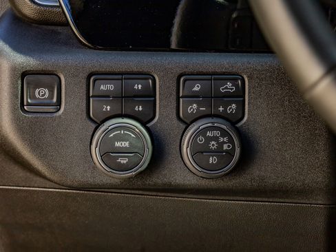 Used 2026 Chevrolet Silverado 1500 High Country w/ Midnight Edition image 22