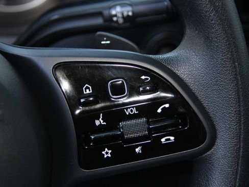 Used 2021 Mercedes-Benz Sprinter 2500 image 18