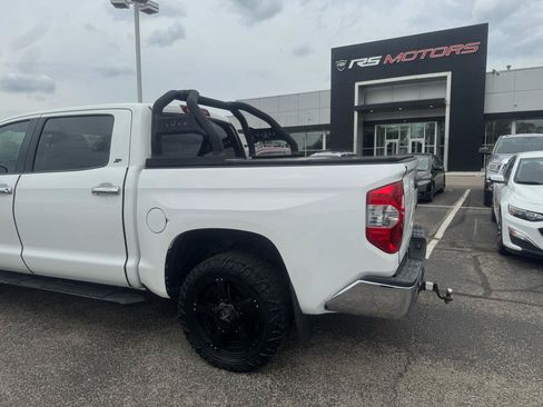 Used 2017 Toyota Tundra SR5 w/ SR5 Upgrade Package RWD image 8