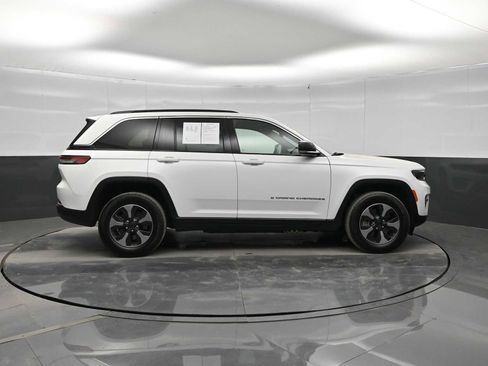 Used 2024 Jeep Grand Cherokee Limited 4xe AWD/4WD image 9